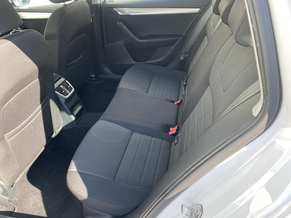 Škoda Octavia III 2.0 TDi Style
