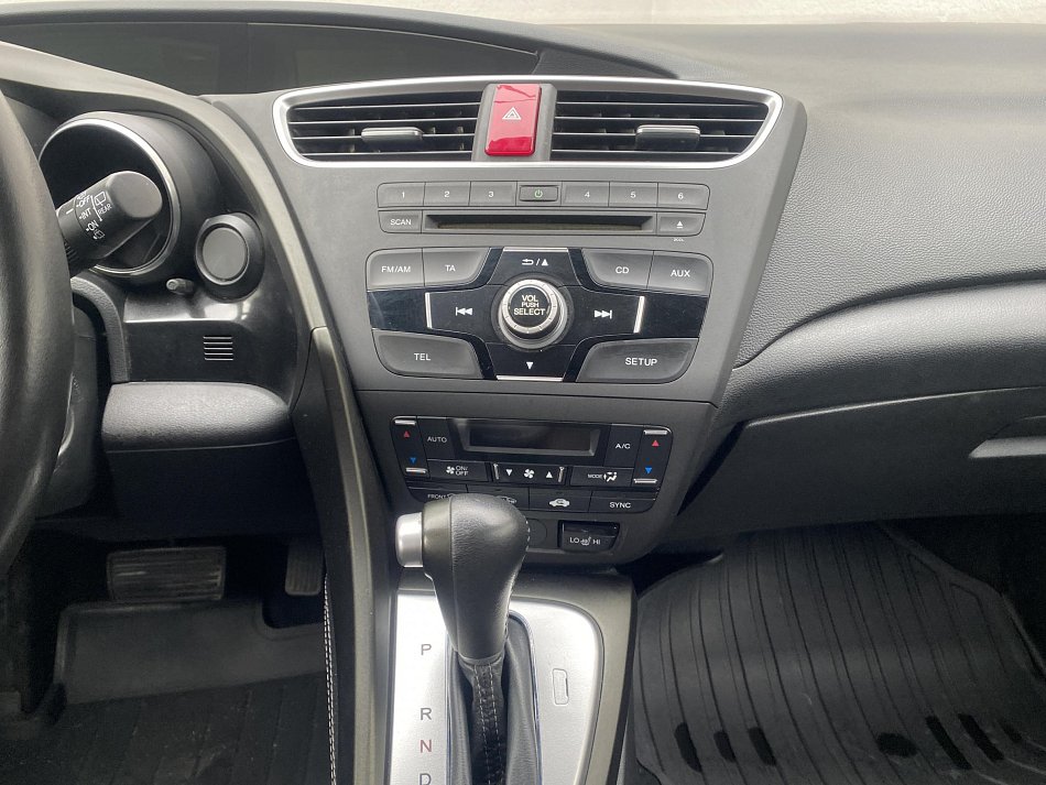 Honda Civic 1.8 i-VTEC Sport