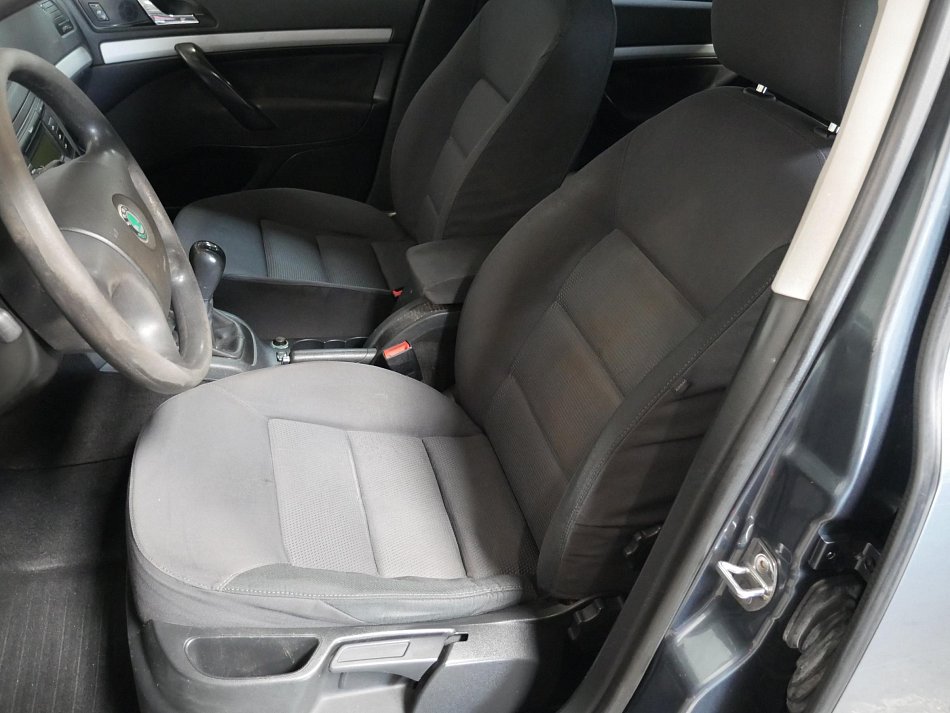 Škoda Octavia II 1.9 TDi Ambiente