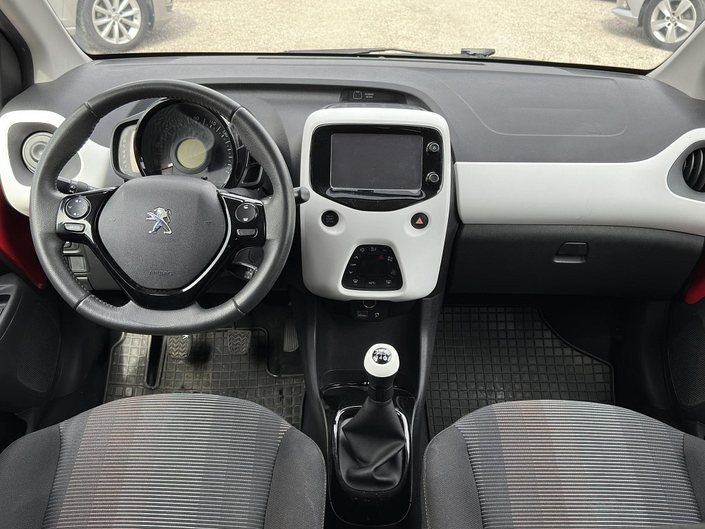 Peugeot 108 1.2 VTi 