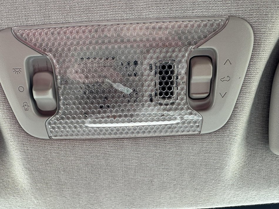 Peugeot 108 1.2 VTi 