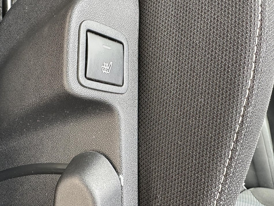 Peugeot 108 1.2 VTi 