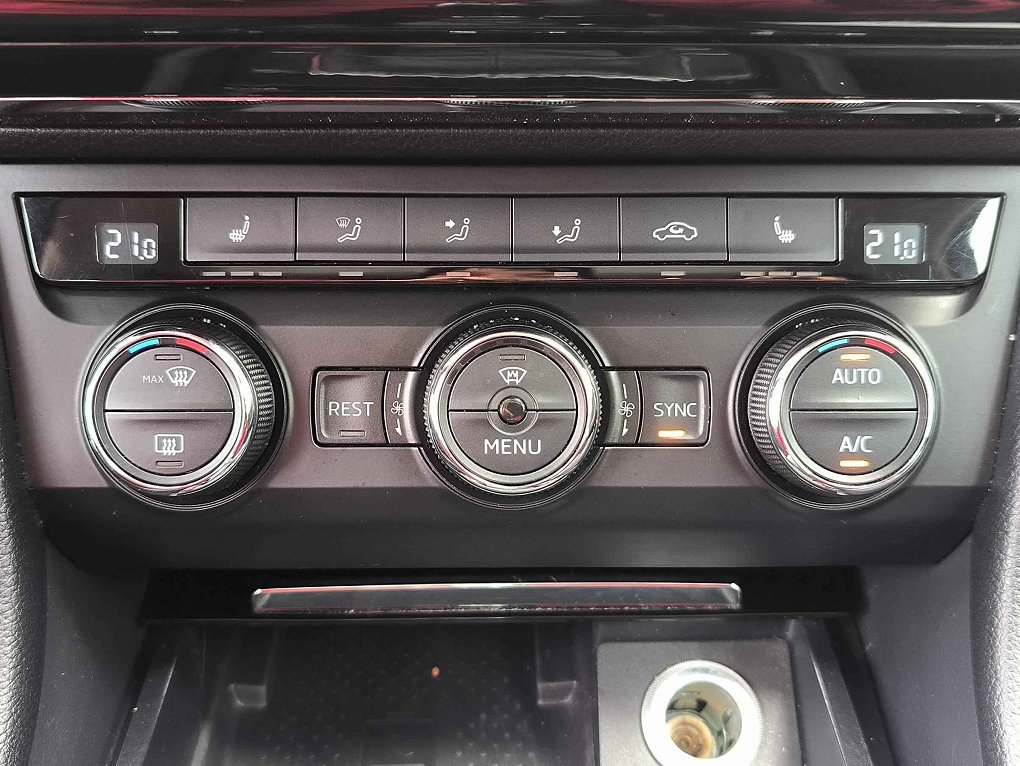 Škoda Superb III 1.4 TSi Style
