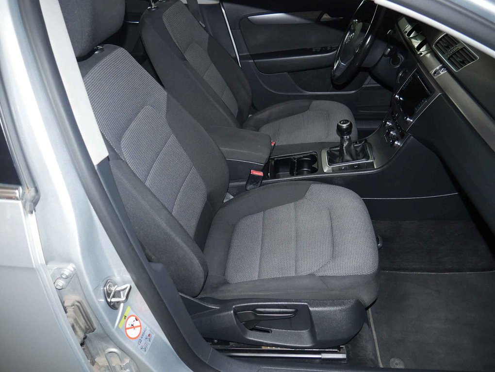 Volkswagen Passat 2.0 TDi 