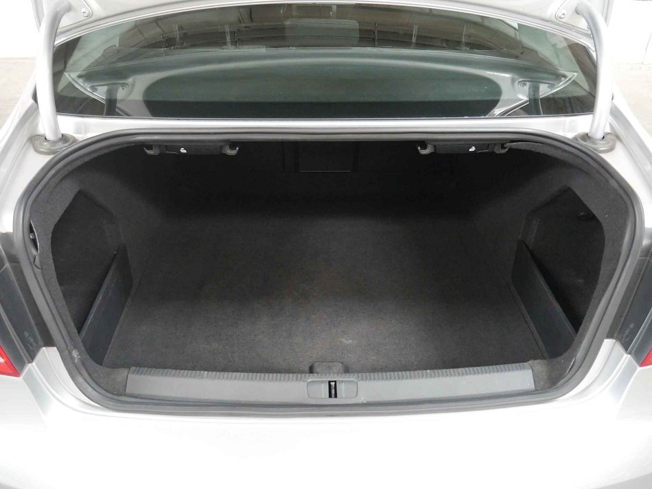 Volkswagen Passat 2.0 TDi 