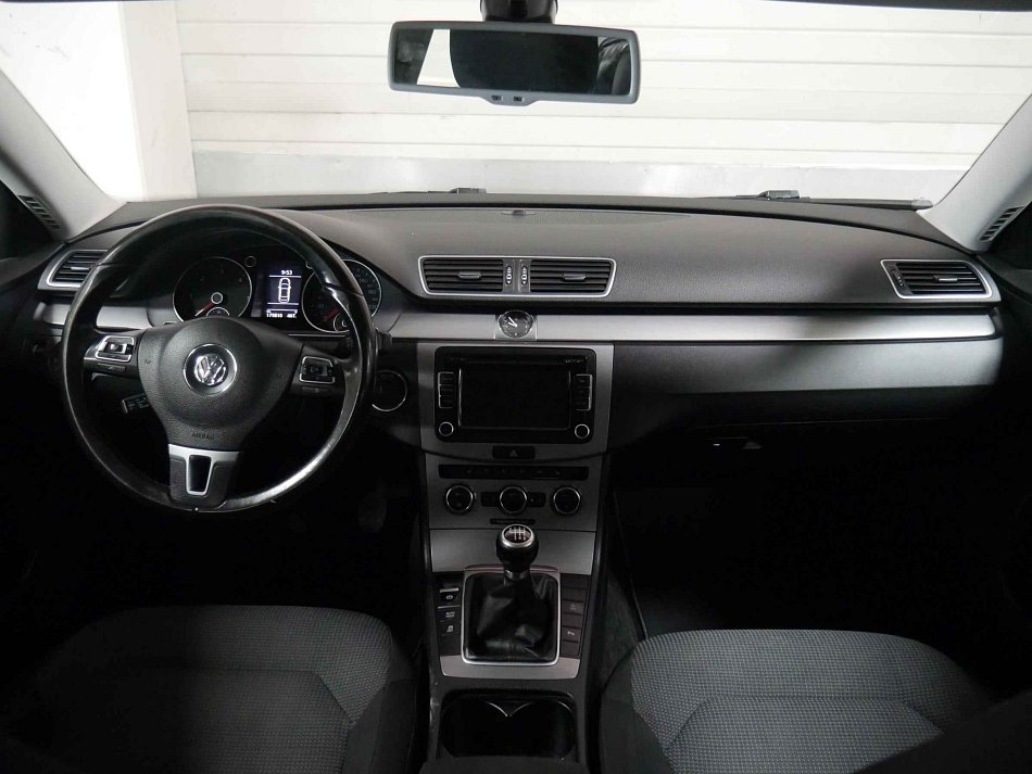 Volkswagen Passat 2.0 TDi 