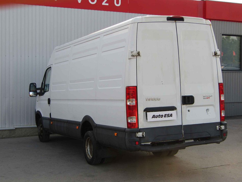 Iveco Daily 3.0D  35C18