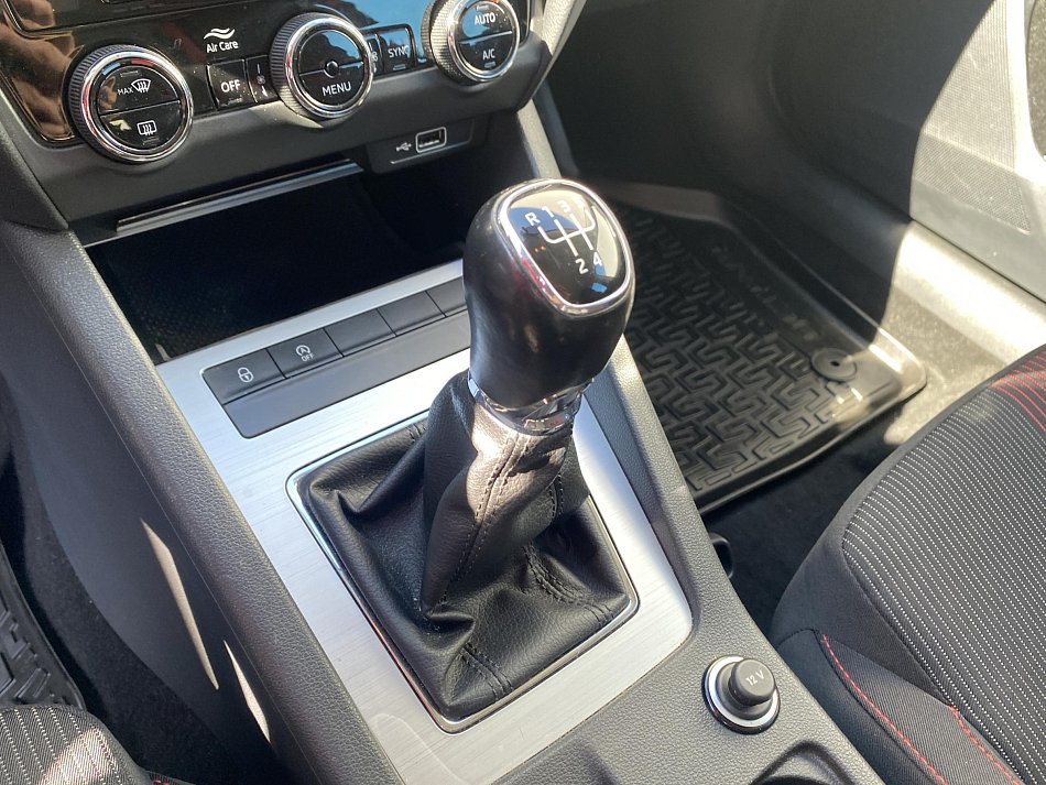 Škoda Octavia III 1.6 TDi Ambition