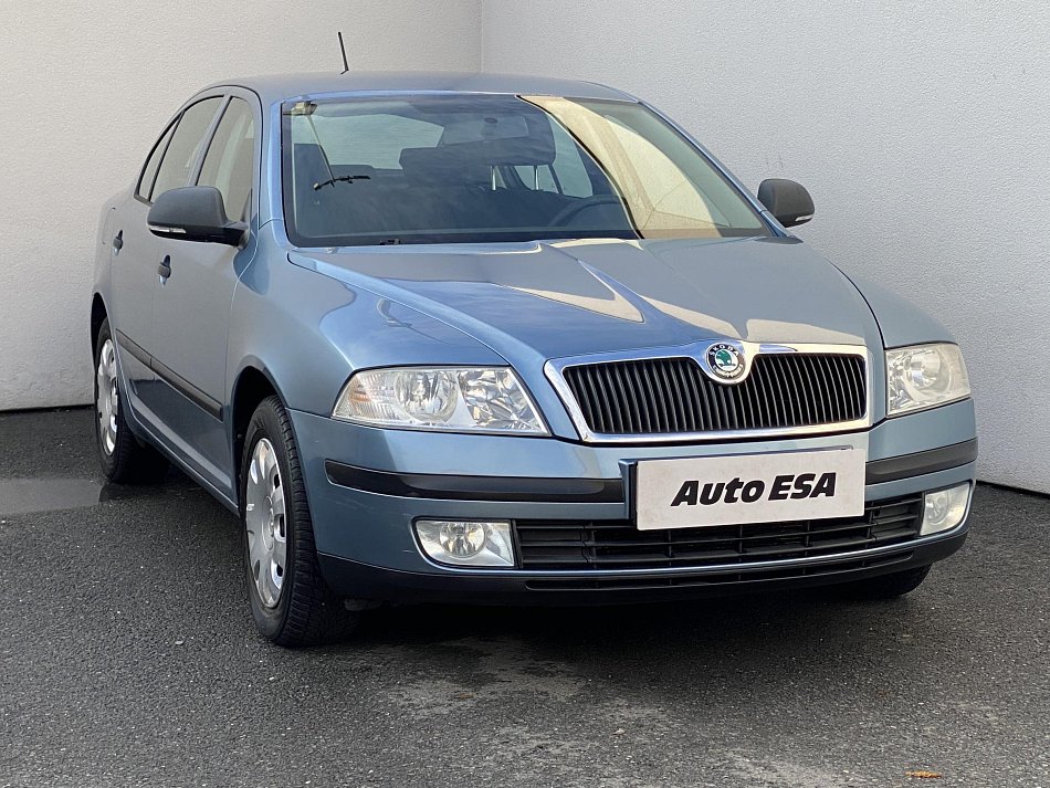 Škoda Octavia II 1.6i Tour