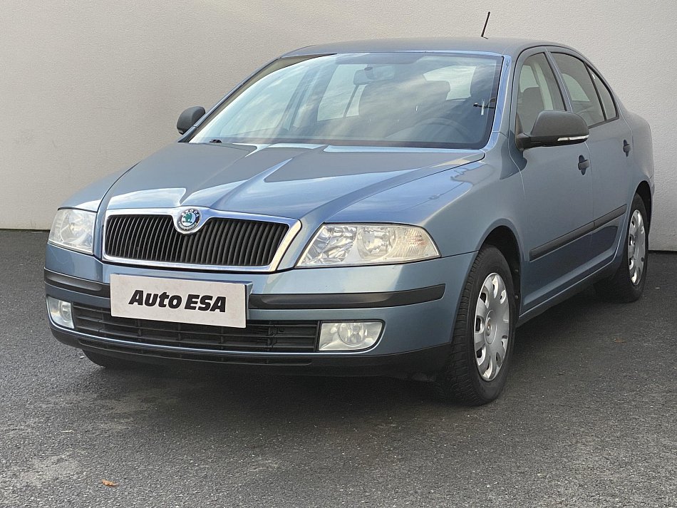 Škoda Octavia II 1.6i Tour