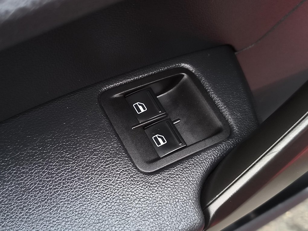 Volkswagen Caddy 1.4TGi CNG  MAXi DÍLNA