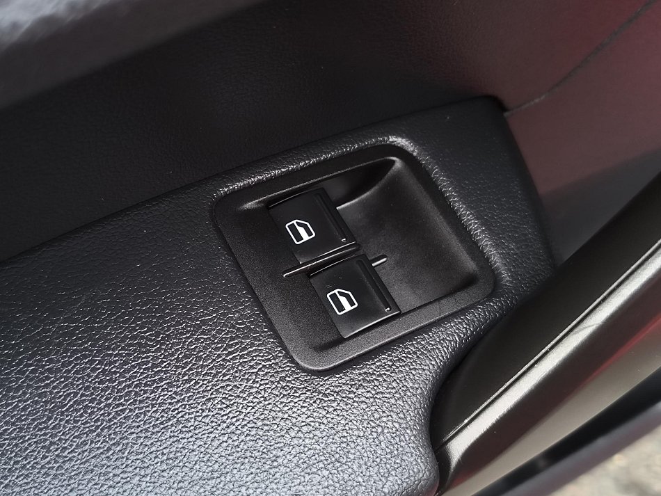 Volkswagen Caddy 1.4TGi CNG  MAXi DÍLNA