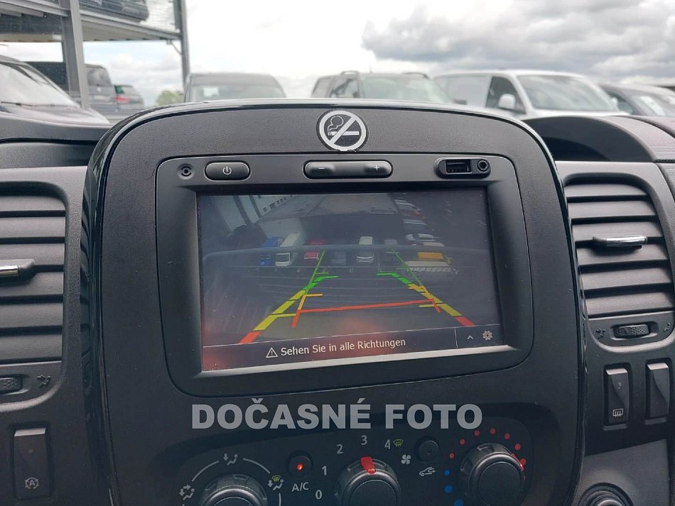 Opel Vivaro 1.6CDTi  9míst