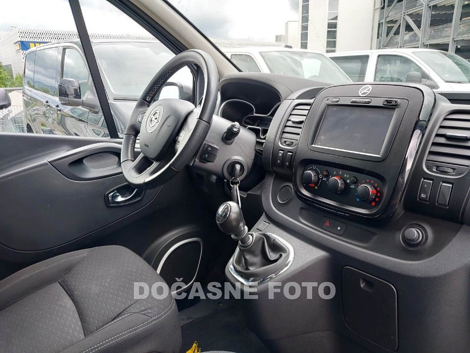Opel Vivaro 1.6CDTi  9míst