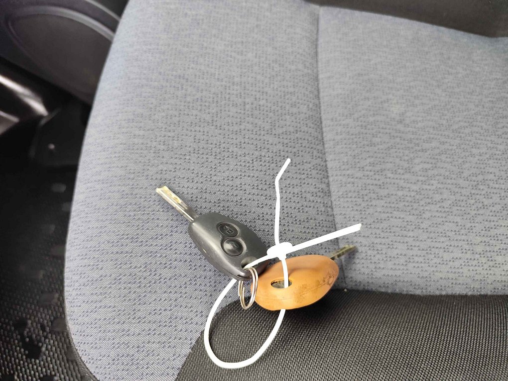 Opel Vivaro 1.6CDTi  5míst