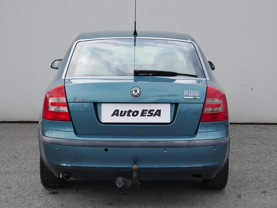 Škoda Octavia II 1.6MPi Ambiente