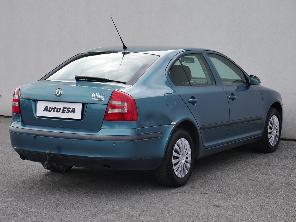 Škoda Octavia II 1.6MPi Ambiente