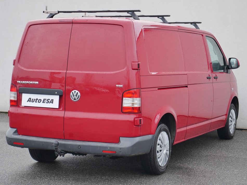Volkswagen Transporter 2.0TDi  L2H1
