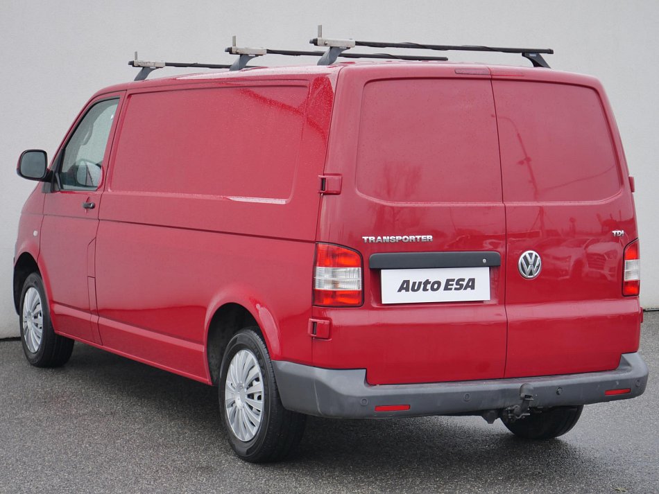 Volkswagen Transporter 2.0TDi  L2H1