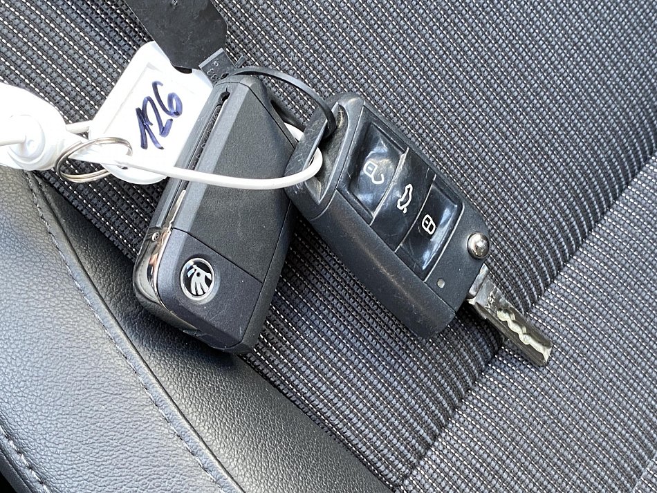 Škoda Octavia III 1.4 TSi Elegance