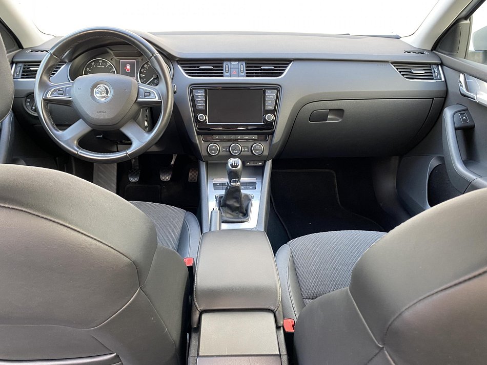 Škoda Octavia III 1.4 TSi Elegance