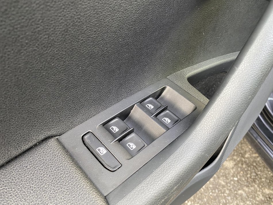 Škoda Octavia III 1.6 TDi Ambition