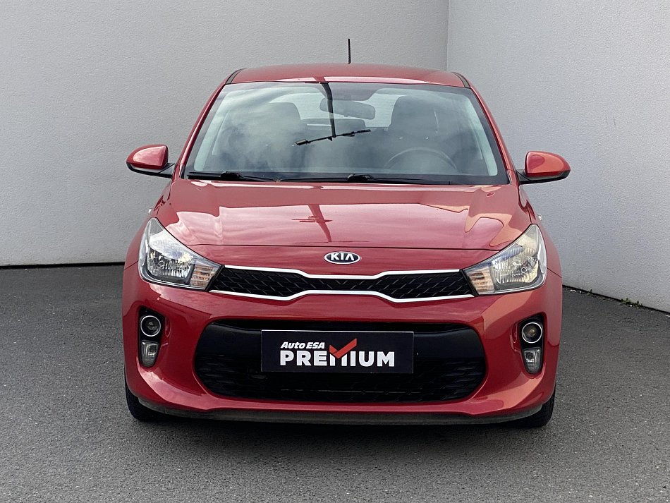 Kia Rio 1.3i 