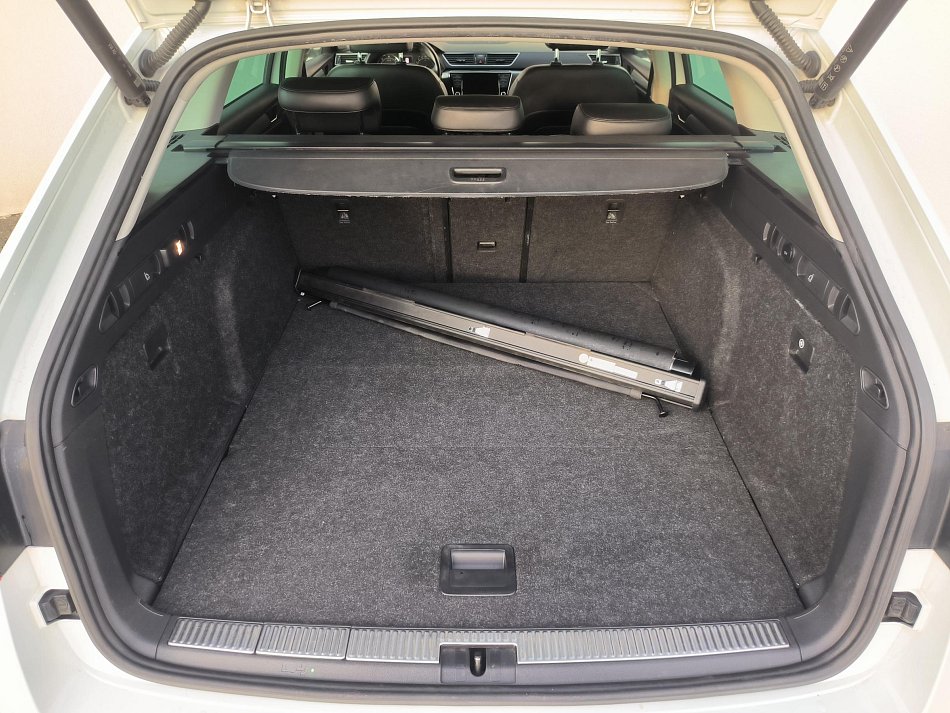 Škoda Superb III 2.0 TDi Style