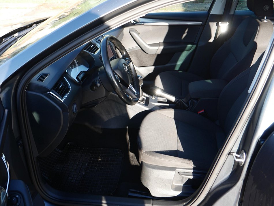 Škoda Octavia III 1.6 TDi Style