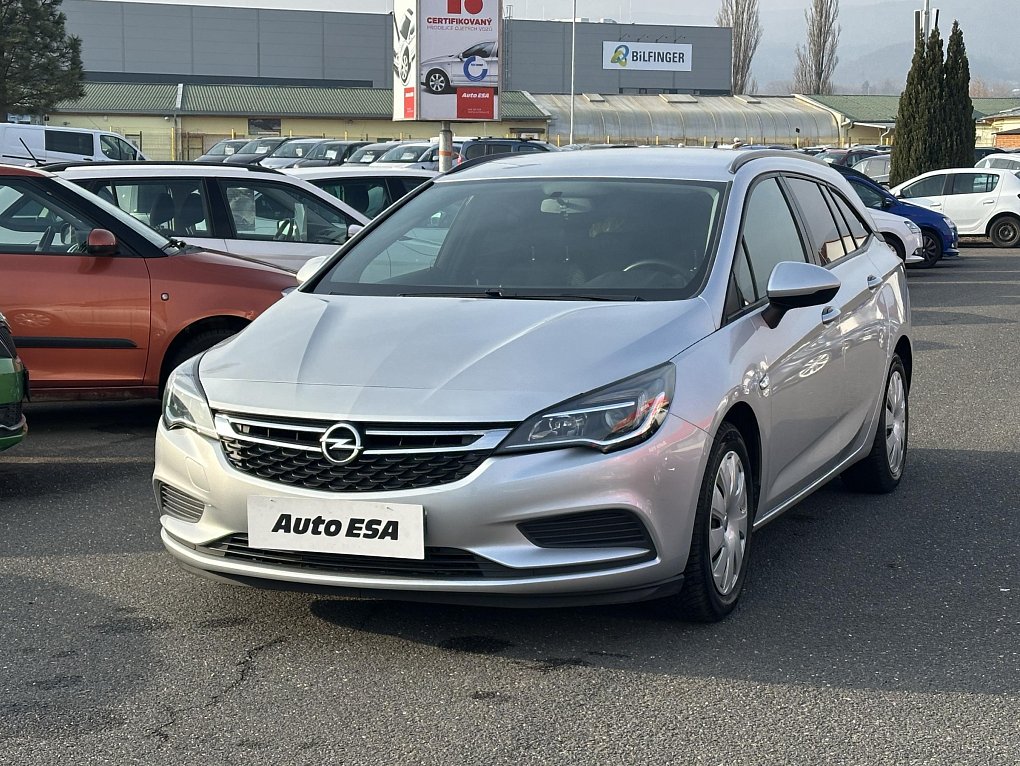 Opel Astra 1.6CDTI 