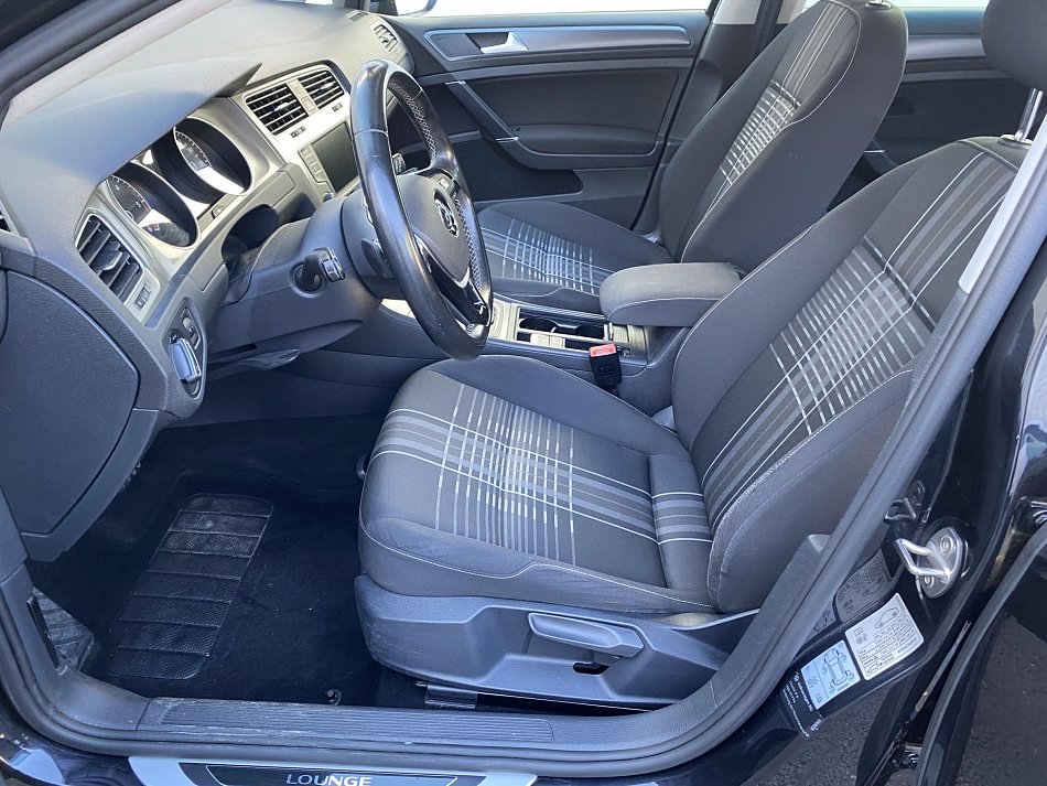 Volkswagen Golf 1.6 TDi Lounge