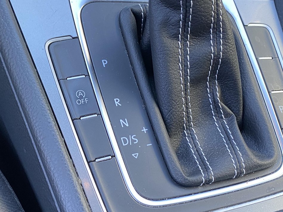 Volkswagen Golf 1.6 TDi Lounge