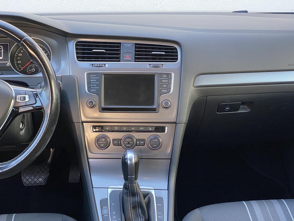 Volkswagen Golf 1.6 TDi Lounge