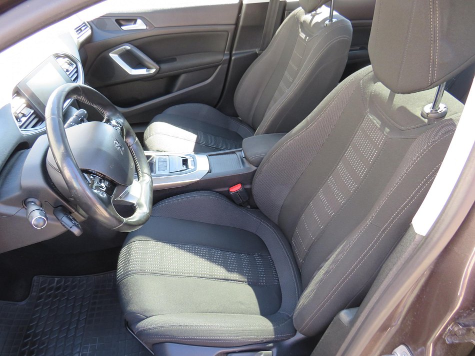 Peugeot 308 2.0 HDi 