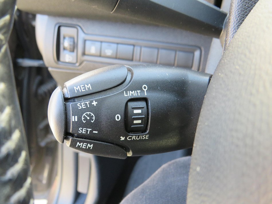 Peugeot 308 2.0 HDi 