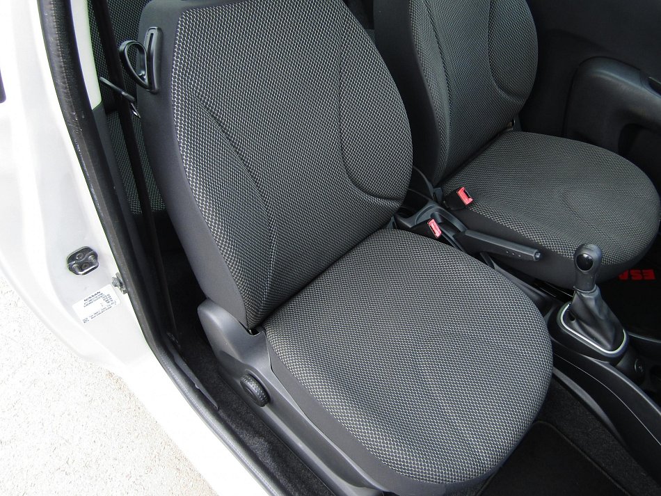 Nissan Micra 1.2 i 