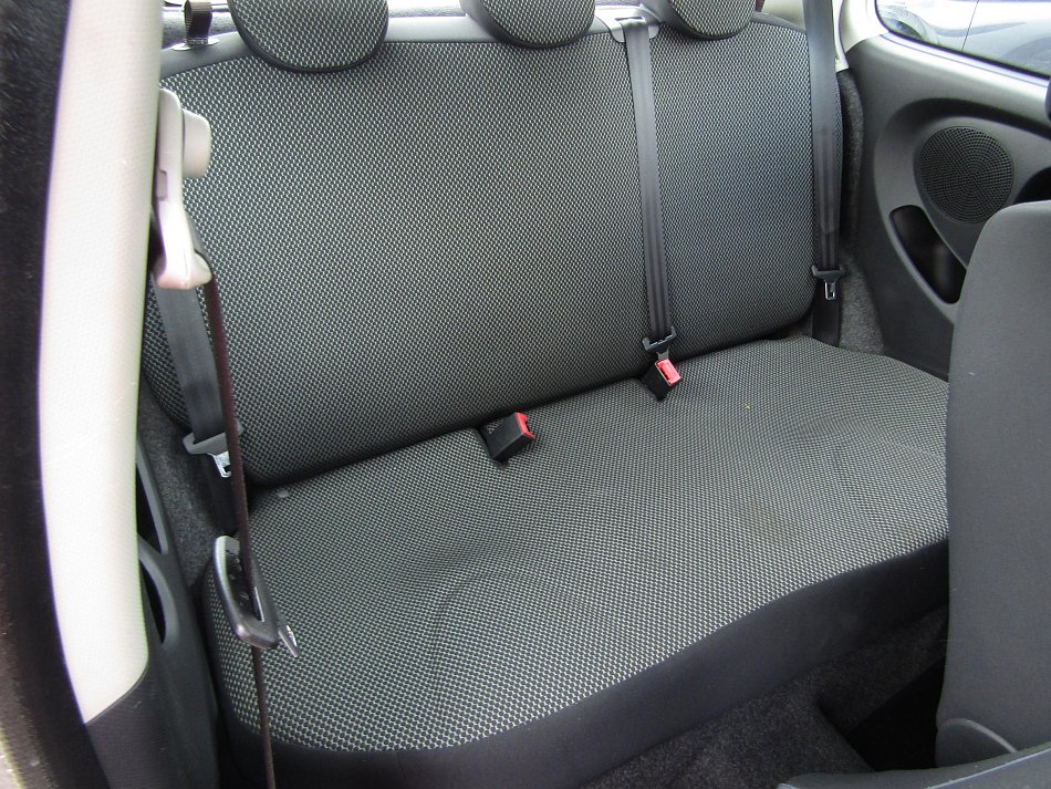 Nissan Micra 1.2 i 