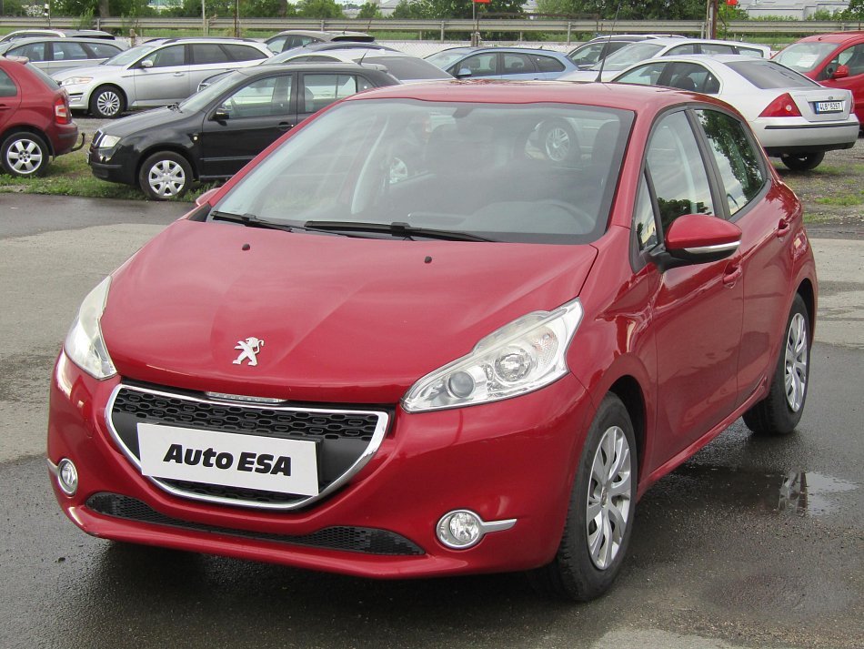 Peugeot 208 1.2 VTi 