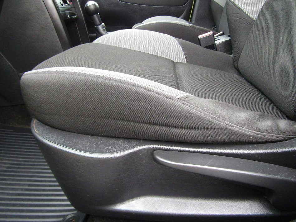 Peugeot 207 1.4i 