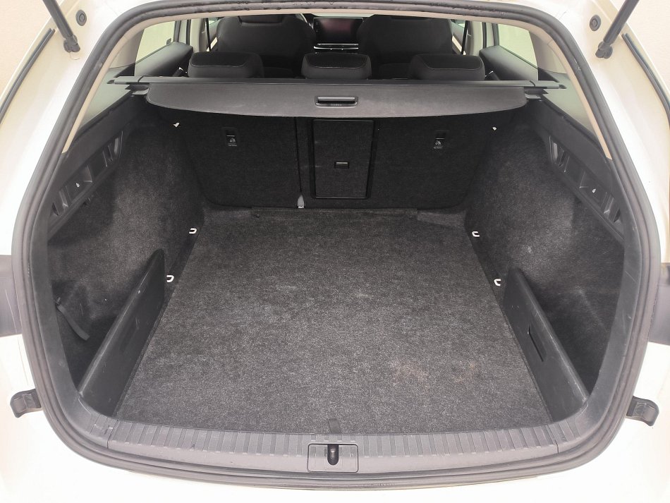 Škoda Octavia IV 2.0 TDi Style