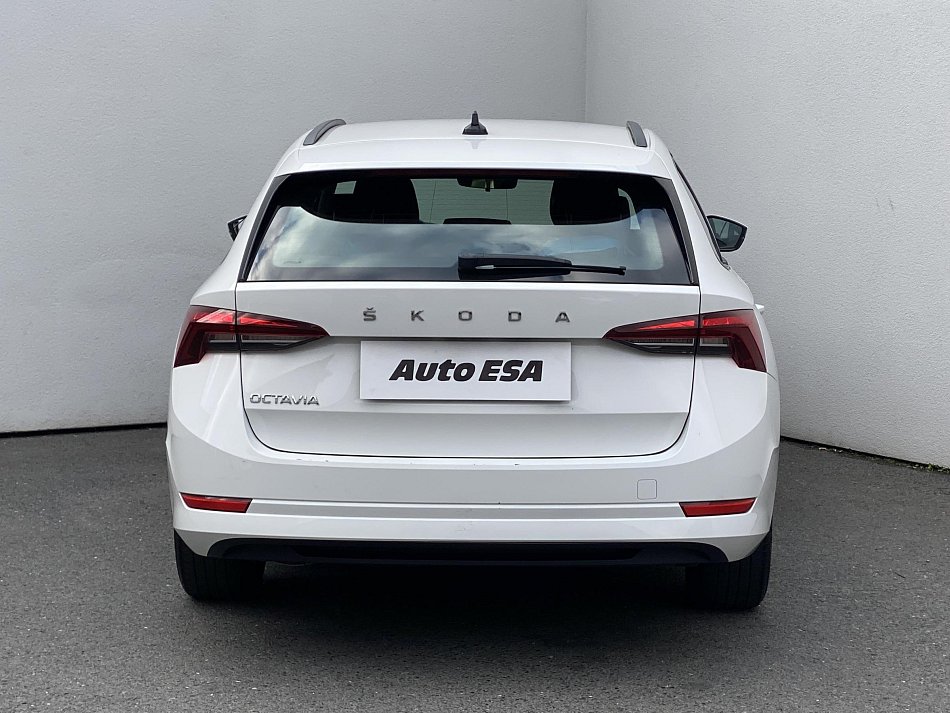 Škoda Octavia IV 1.5TSI Ambition