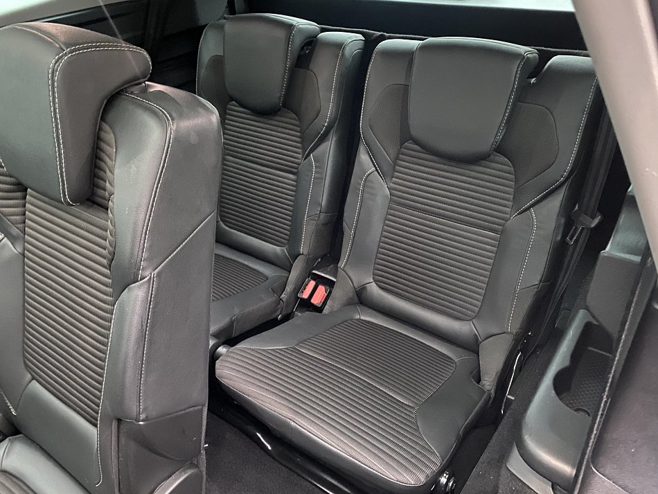 Renault Grand Scénic 1.7 dCi BOSE Edition 7míst