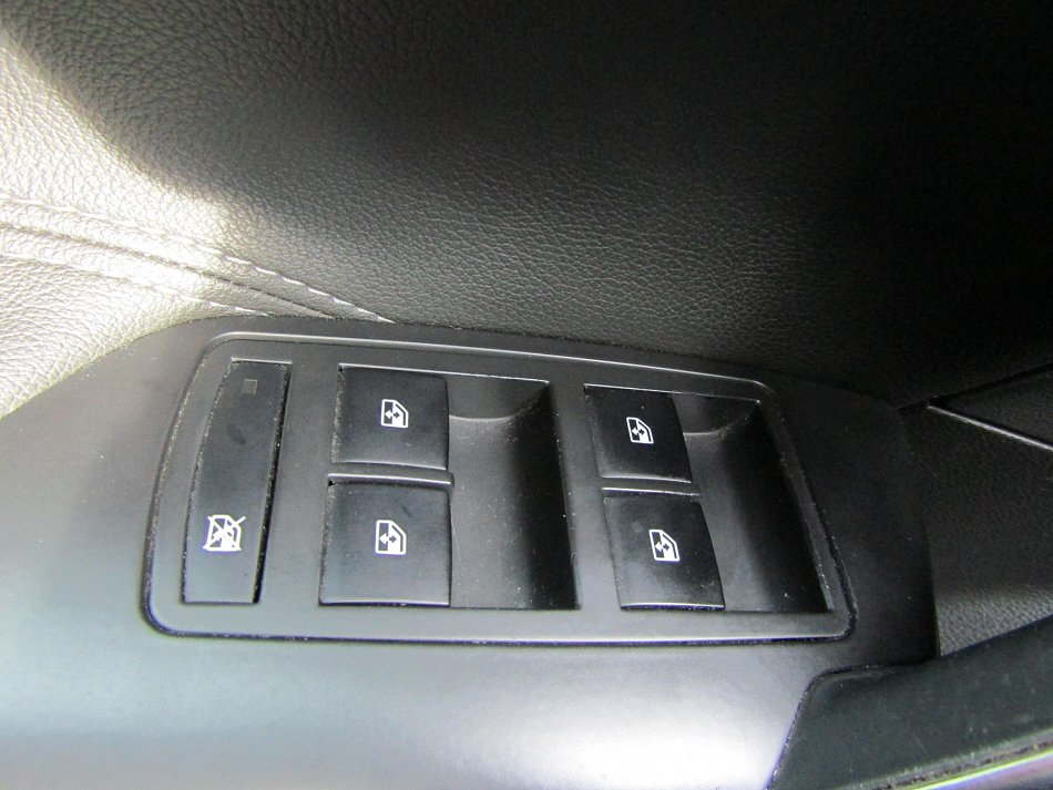 Opel Insignia 2.0CDTi 