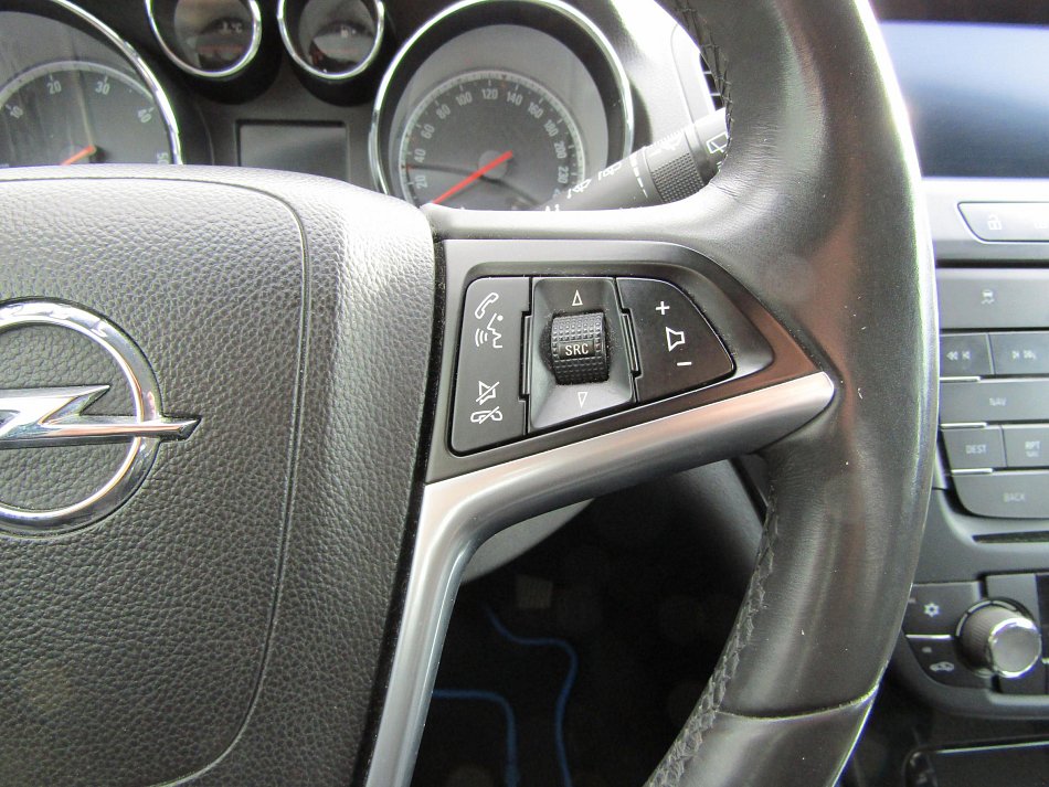 Opel Insignia 2.0CDTi 