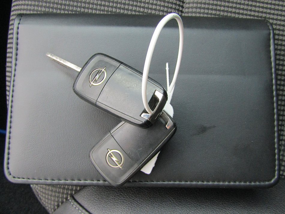 Opel Insignia 2.0CDTi 