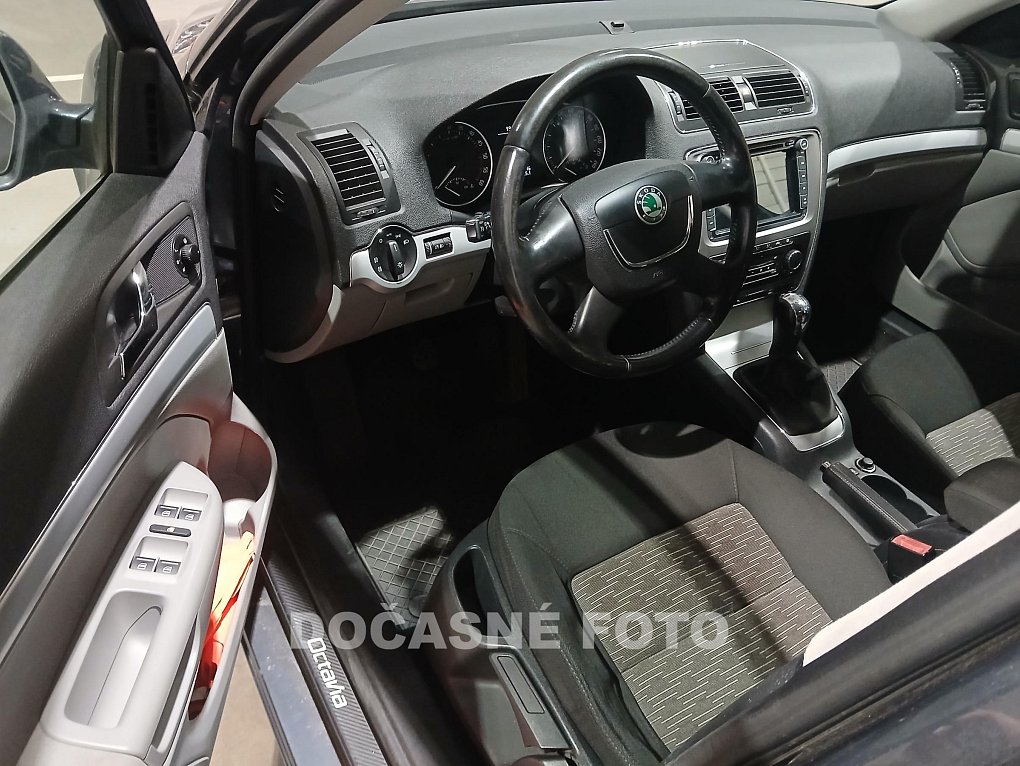 Škoda Octavia II 2.0. 