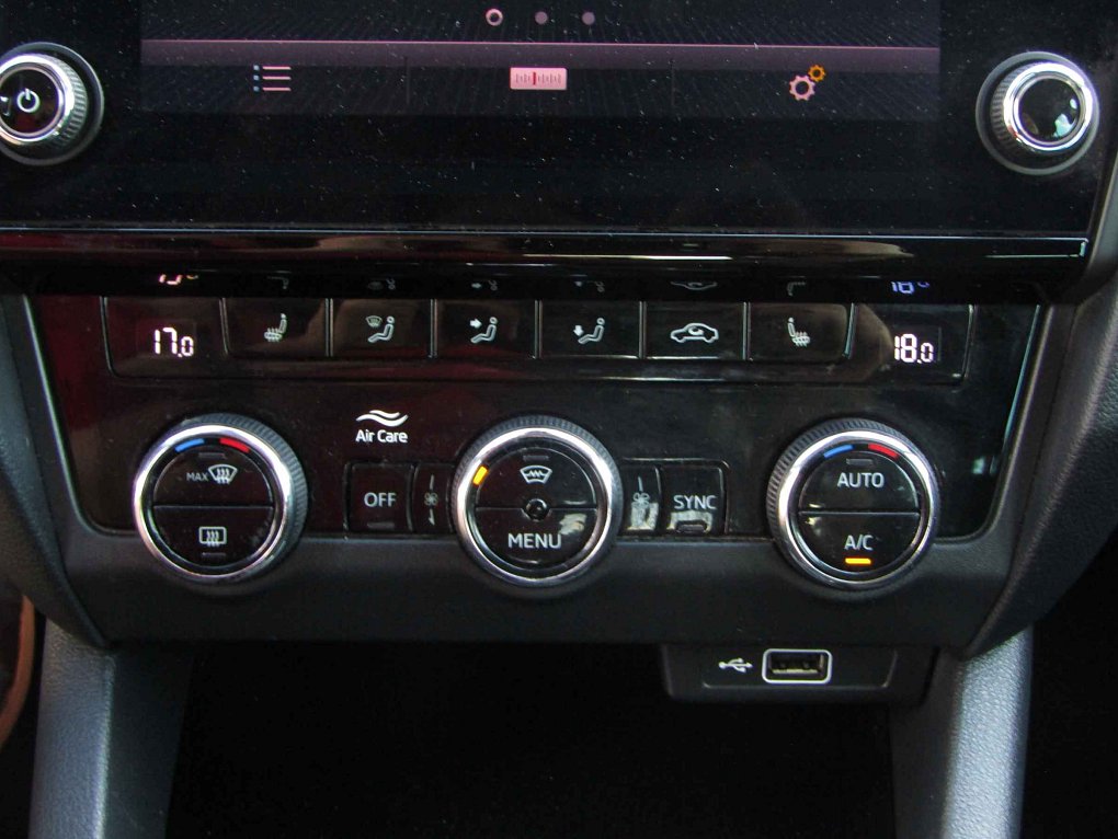 Škoda Octavia III 2.0 TDi Scout 4x4