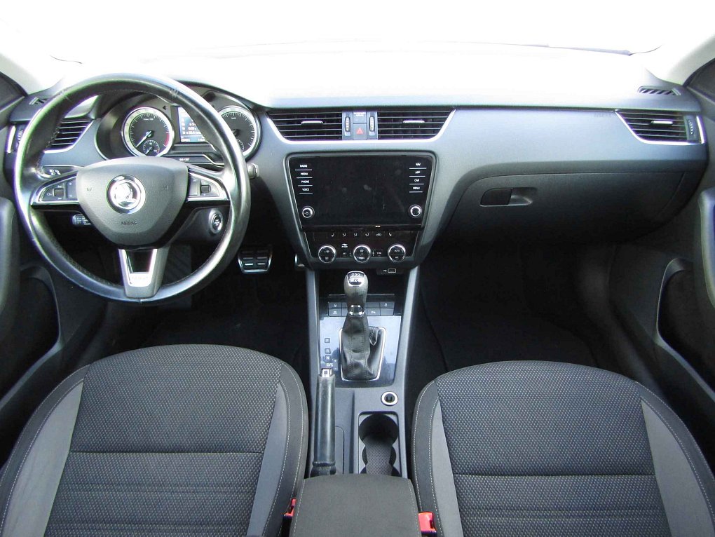 Škoda Octavia III 2.0 TDi Scout 4x4