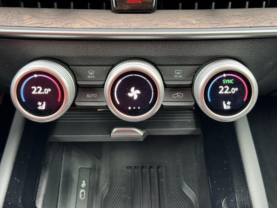 Škoda Superb IV 2.0 TDi L&K 4X4