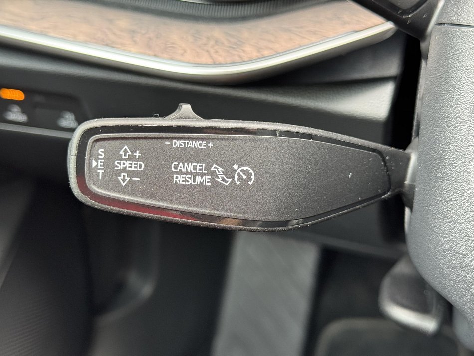 Škoda Superb IV 2.0 TDi L&K 4X4